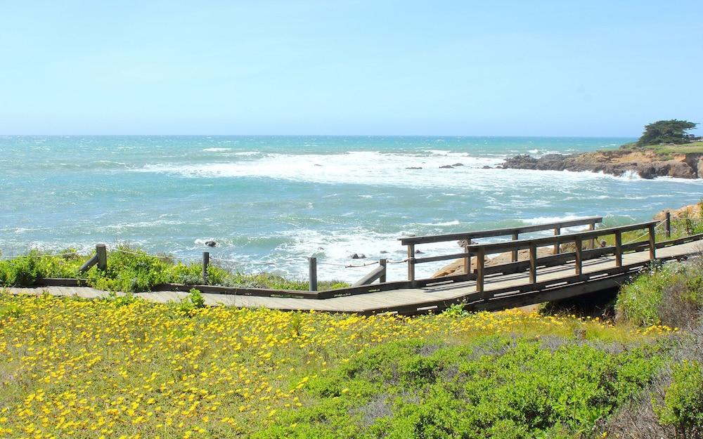 Fireside Inn On Moonstone Beach Cambria Esterno foto