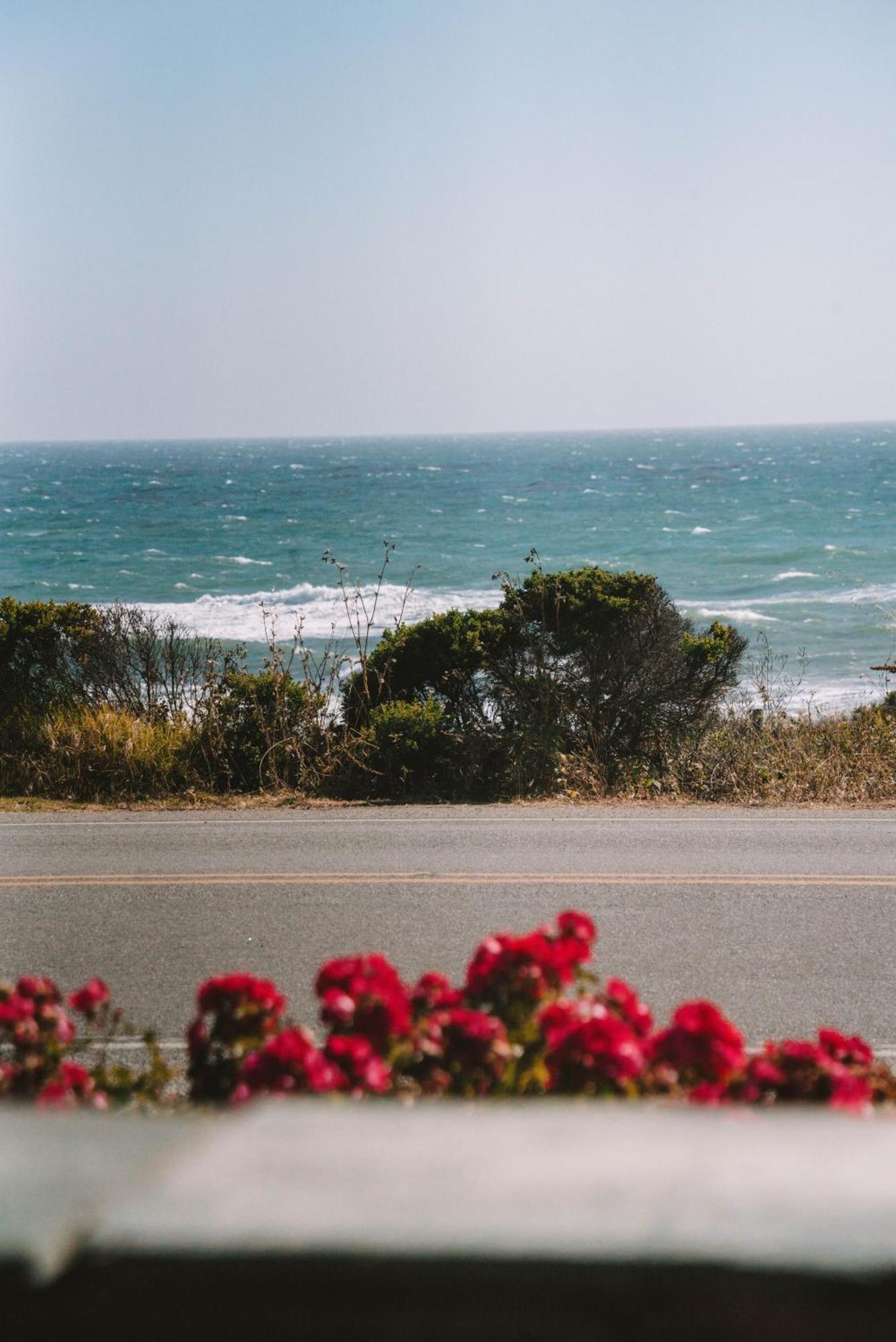 Fireside Inn On Moonstone Beach Cambria Esterno foto